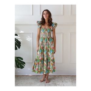Mille Olympia Dress in Summer Garden Medium NWOT